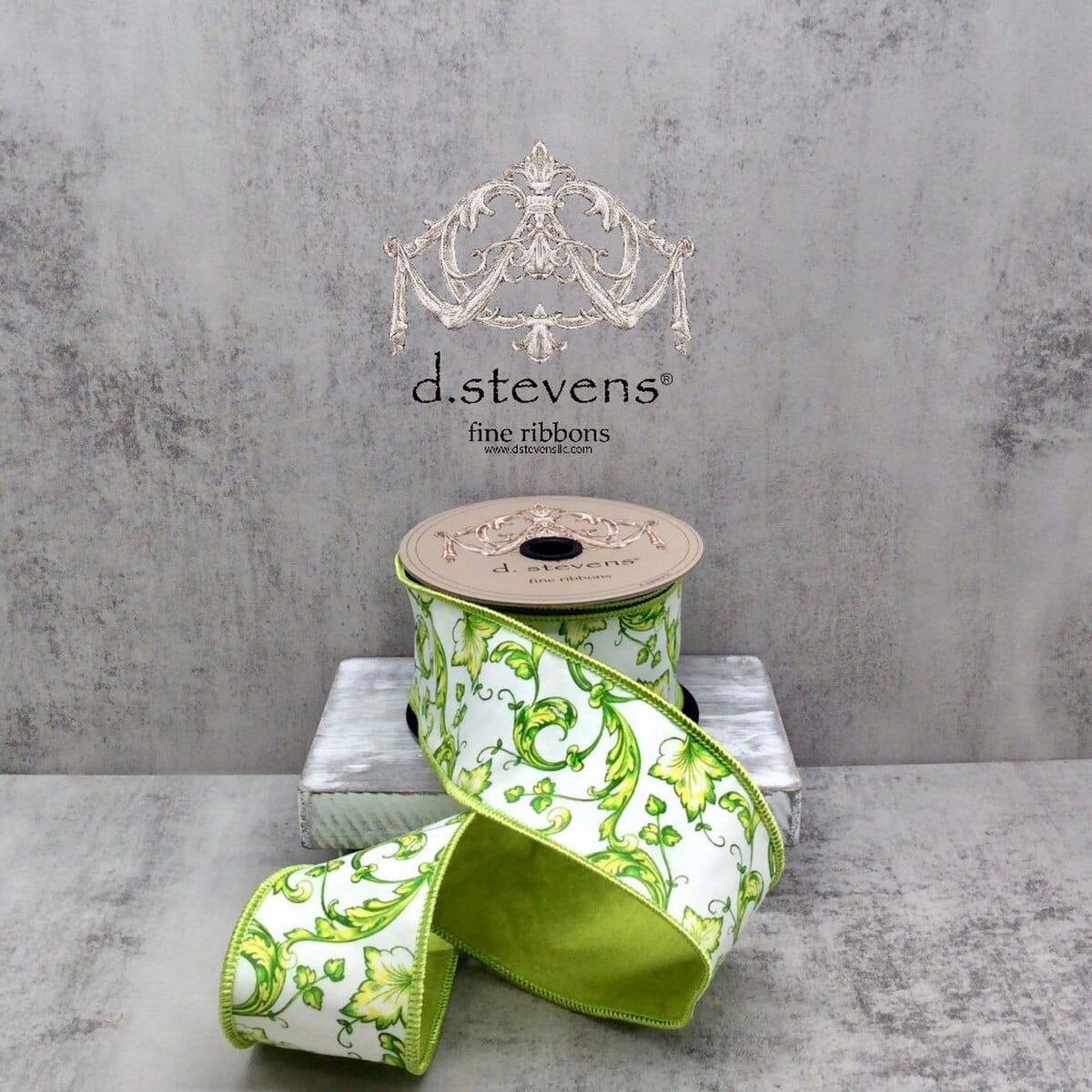 2.5" x 10yds taffeta acanthus scroll chinoiserie, lime white D.Stevens 18-4479