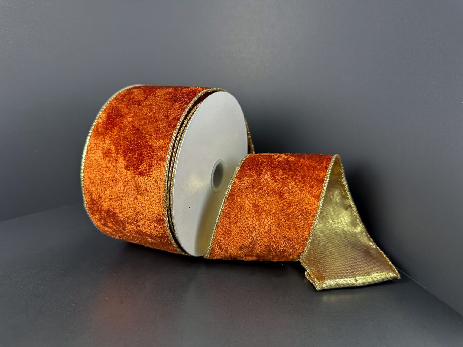 2.5"X10YD VELVET W/GOLD METALLIC BACK – RUST Jascotina 73562-40-47