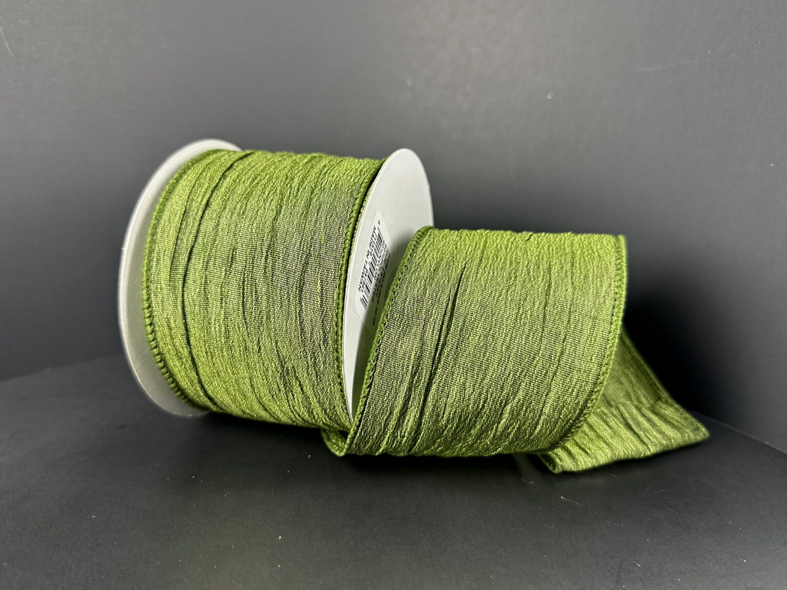 2.5"X10YD VERTICAL WRINKLE METALLIC SATIN – MOSS Jascotina 61608-40-08
