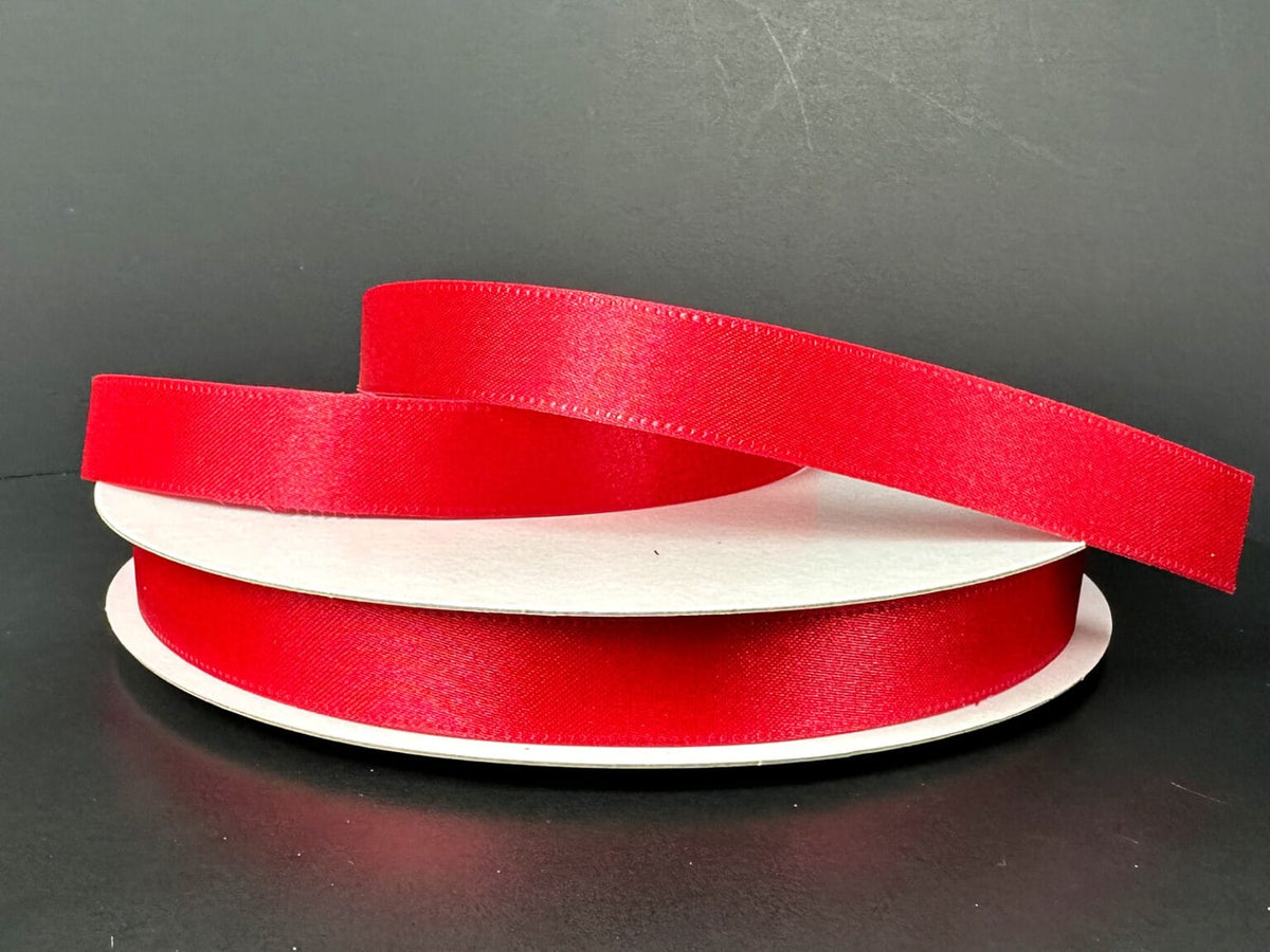 5/8"X100YD RED STIFF SINGLE FACE SATIN Jascotina 921003-12