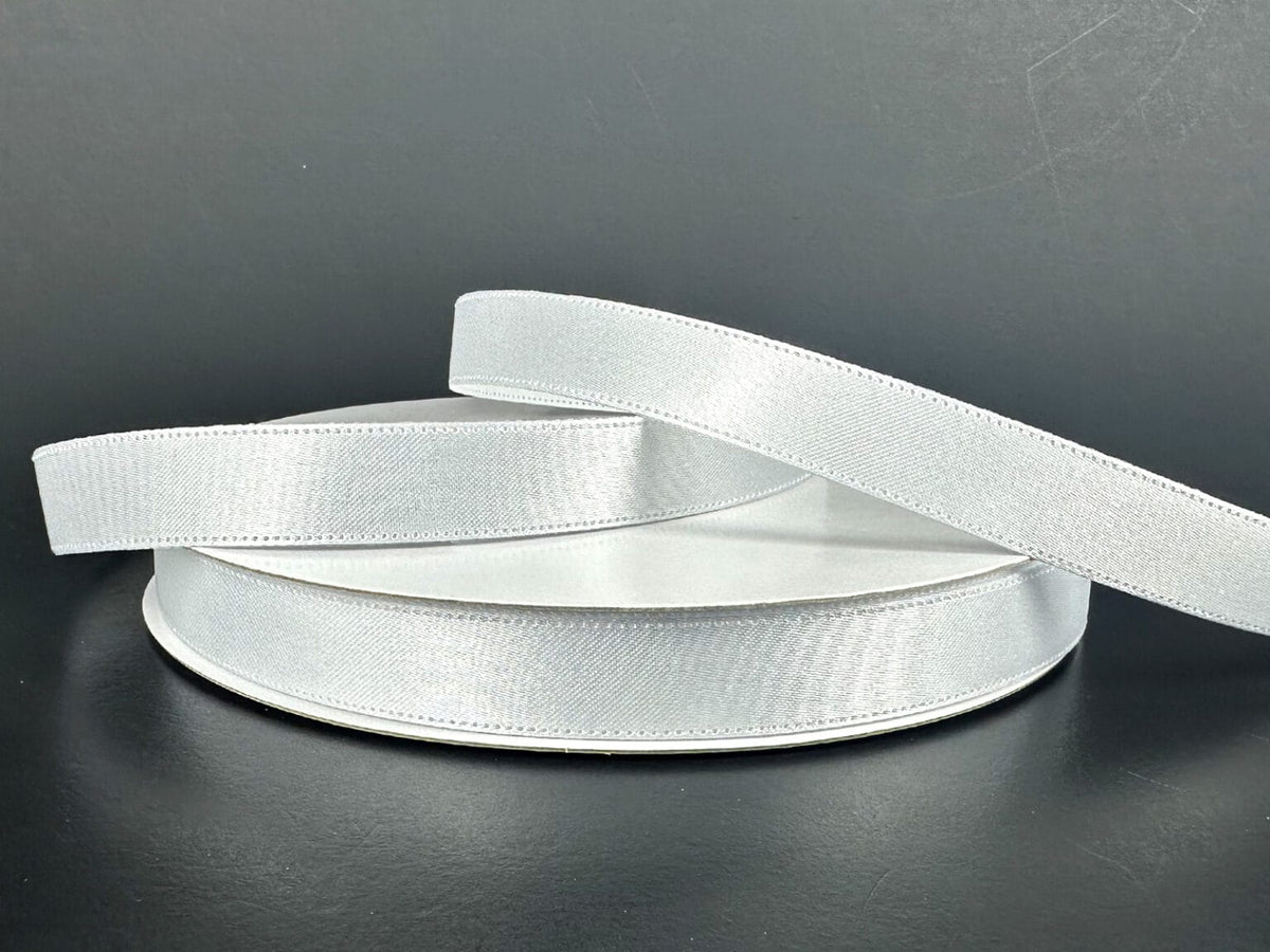 5/8"X100YD WHITE STIFF SINGLE FACE SATIN Jascotina 921003-01