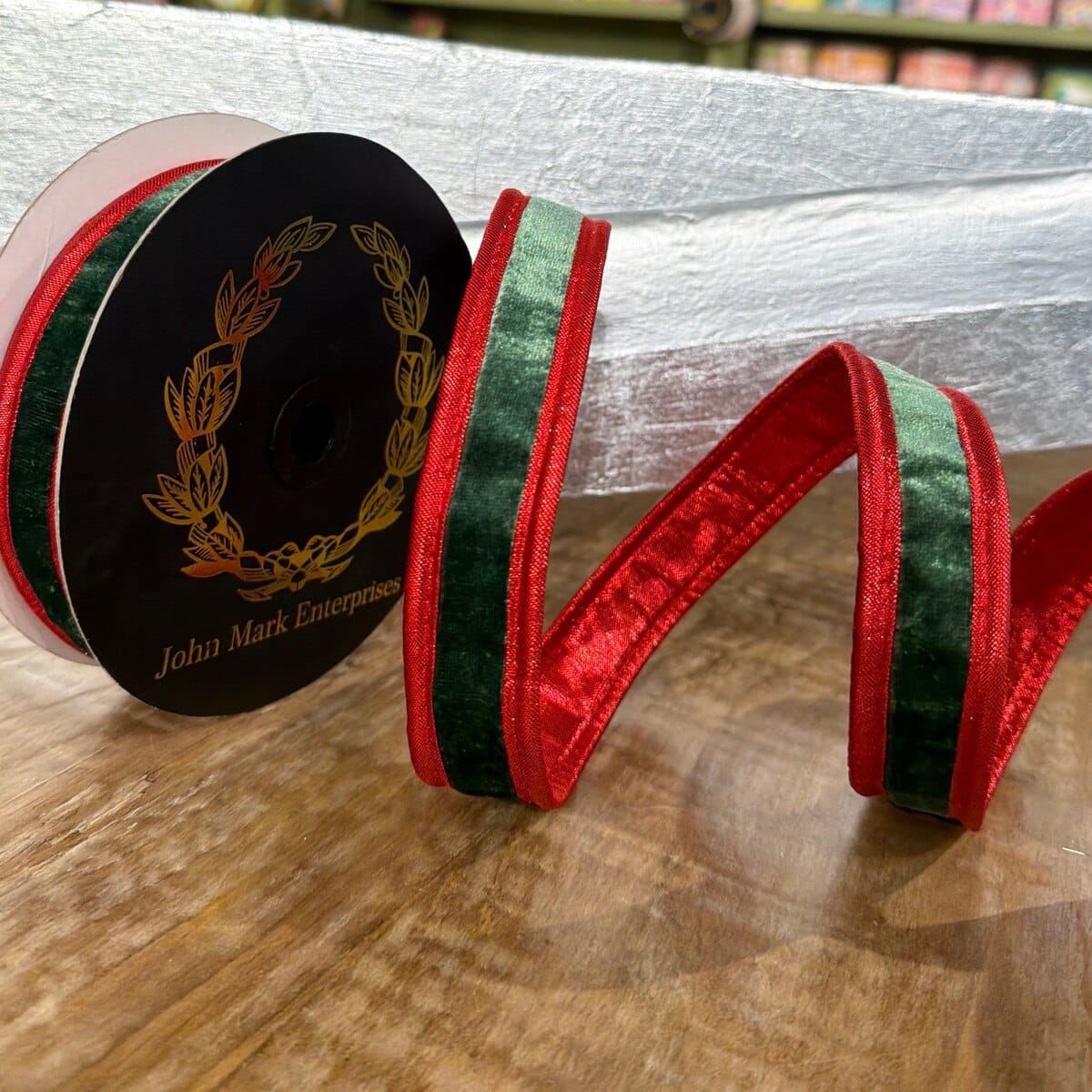 John Mark Ribbon - 1"X10YD - Green Velvet DBL Fused Metallic Dupion Red Piping John Mark JME-WN25-027-GREEN-1